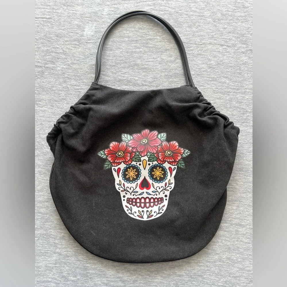 Most Wanted MW charcoal canvas floral sugar skull shoulder bag large tote bag‎